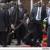 موگابه زمین خورد!/تصاویر