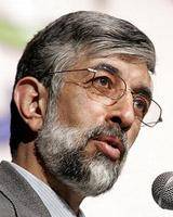 حکم احمدی‌نژاد برای حداد عادل