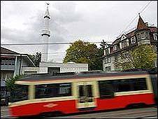 مسلمانان سوئیس درهای مساجد را گشودند