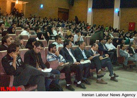 گزارش کامل و سانسور نشده از برگزاری همایش "سبزها و دین" در دانشگاه تهران همين شروع جنبش سبز يعني سرانجام!