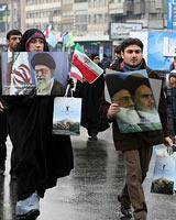 مردم ایران سالروز پیروزی انقلاب اسلامی را گرامی داشتند