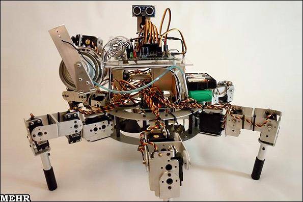 روبات‌کشاورزی که به ‌تنهایی دانه می‌کارد(+عکس)