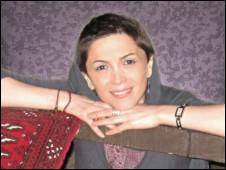نازنین خسروانی، روزنامه نگار ایرانی آزاد شد