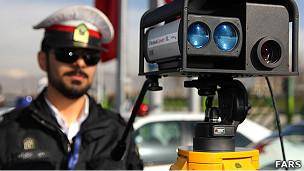 جریمه رانندگی در ایران تا ۲۰۰ هزار تومان افزایش یافت