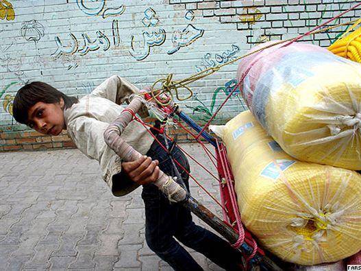بچه‌های اعماق؛ نگاهی به وضعيت کودکان کار در ايران