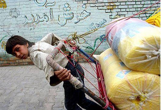 بچه های اعماق؛ نگاهی به وضعيت کودکان کار در ايران