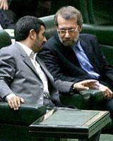 لاریجانی و احمدی‌نژاد در جلسه‌ای اختلاف دو قوه بر سر ادغام وزارتخانه‌ها را رفع می‌کنند