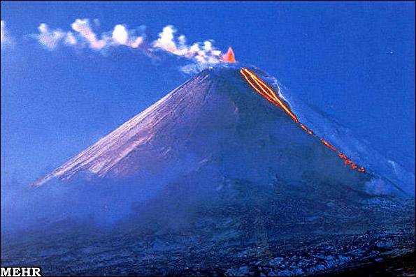 فوران مرتفع ترین آتشفشان اورآسیا +عکس
