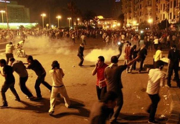 خشونت های میدان تحریر مصر از سر گرفته شد:   مردم خواهان محاکمه سریع مقام های بلندپایه زمان حسنی مبارک هستند+ عکس