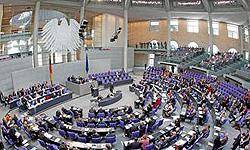 مخالفت نمايندگان پارلمان آلمان با فروش تانك به عربستان
