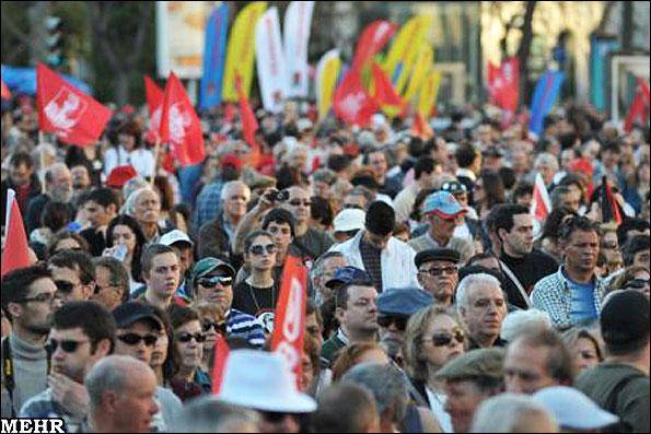 تظاهرات گسترده مردم پرتغال در اعتراض به طرح ریاضت اقتصادی