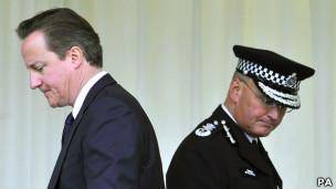 فشارها بر نخست وزیر بریتانیا و روپرت مرداک افزایش یافت