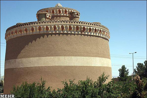 کبوترخانه؛ اعجاز معماری ایرانی/ کارخانه های تولید مرغوبترین کود جهان