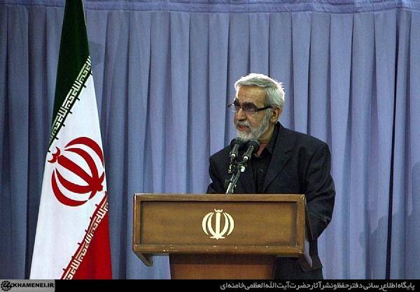 باجناق ‌میرحسین‌ در حضور رهبر انقلاب (عكس)