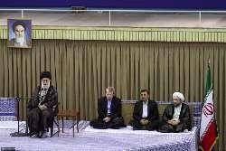 دیدار جمعی از مسوولان و قشرهای مختلف مردم با رهبر معظم انقلاب اسلامی