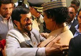 احمدی​نژاد: با قذافی دیدار نداشته ام/ هشدار به مخالفان:مردم شما را دوثانیه ای از سر راه بر می دارند(+عکس ها)