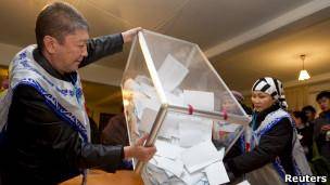 شمارش آرای انتخابات ریاست جمهوری در قرقیزستان آغاز شد