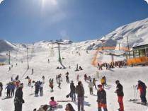 ورود زنان «بدون سرپرست قانونی» به پیست‌های اسکی ممنوع شد