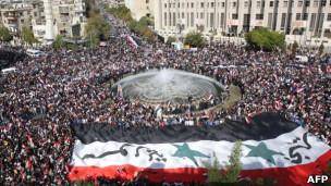 سوریه خواهان برگزاری نشست اضطراری سران عرب شد