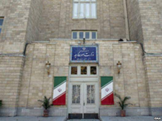  ايران کاردار سفارت بحرين را به وزارت خارجه احضار کرد