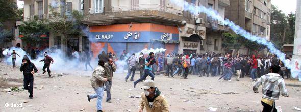 بازگشت معترضان مصری به میدان تحریر قاهره