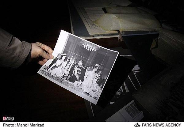 عکس/ محمدرضا پهلوی در سفارت انگلیس