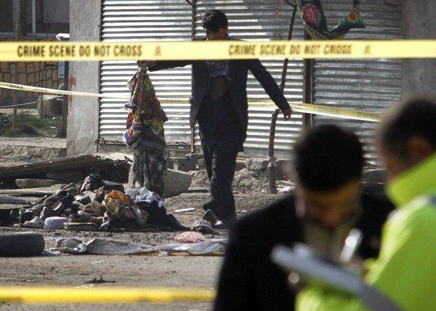 تصاویر خبری/تصاویر انفجار بمب در مراسم عزاداری سالار شهیدان امام حسین(ع) در کابل