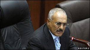 پارلمان یمن مصونیت علی عبدالله صالح را تصویب کرد