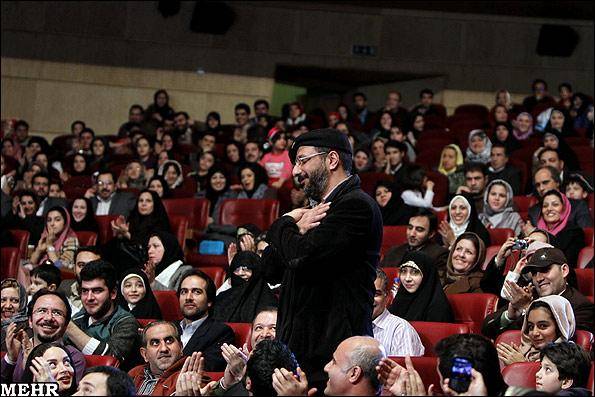 اجرای دو برنامه ویژه فجر با فرزاد حسنی /حضور فردین در قاب سیما