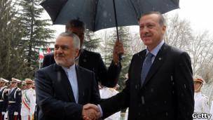 نخست وزیر ترکیه با مقام‌های ایران ديدار کرد