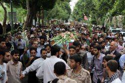 پیكر مطهر هفت شهید سالهای دفاع مقدس در اصفهان تشییع شد