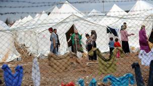 چند افسر عالی رتبه ارتش سوریه 'به ترکیه پناهنده شدند'