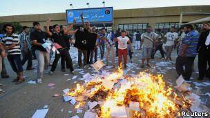 حمله به مرکز اخذ رای در بنغازی