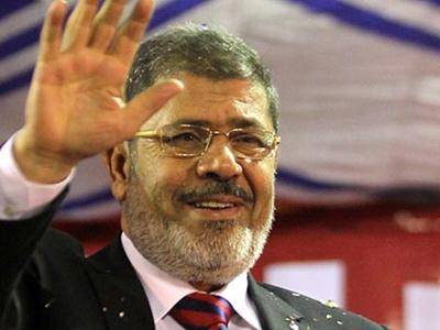 مرسی متعهد به پیروی از تصمیمات دادگاه قانون اساسی مصر شد