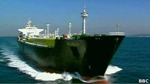 کره جنوبی 'ماه آینده واردات نفت از ایران را از سر می گیرد'