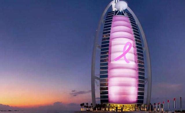 برج «العرب» دبی صورتی می‌شود (+عکس)