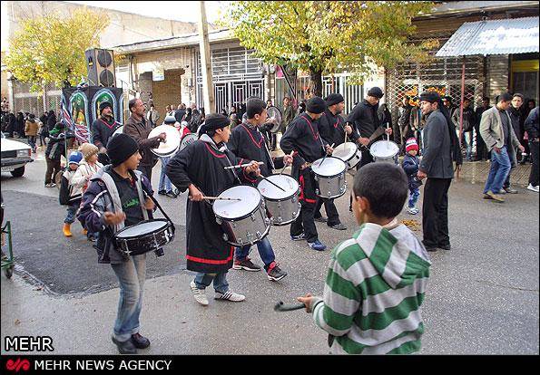 عزاداری شهدای دشت کربلا با شور خاصی در چهارمحال و بختیاری برگزار شد