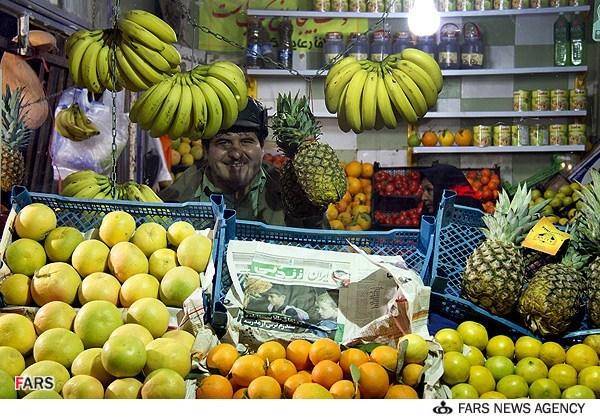 خرید میوه شب یلدا