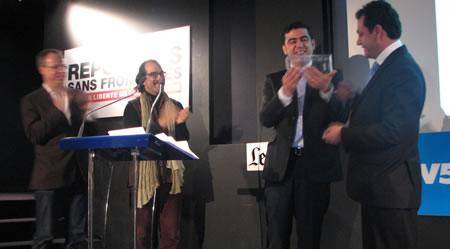 مازن درویش روزنامه‌نگار زندانی در سوریه و روزنامه ٨ صبح افغانستان برندگان جایزه‌ آزادی مطبوعات در سال ٢٠١٢