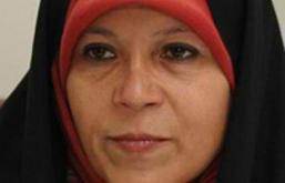 فائزه هاشمی «برای تنبیه» به زندان انفرادی فرستاده شد