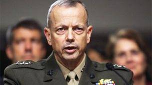 پیشنهاد فرمانده آمریکایی: ۶ تا ۲۰ هزار سرباز پس از ۲۰۱۴ در افغانستان بمانند