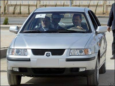 بشار اسد سوار بر سمند ایرانی (عکس)