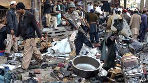 مرگ ده‌ها نفر در انفجارهای دوگانه در کويته پاکستان