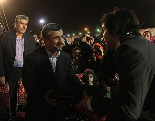 احمدی نژاد و محسن یگانه (عکس)