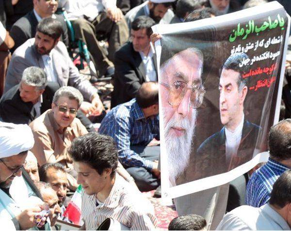 سفر احمدی نژاد و مشایی به اصفهان (گزارش تصویری)