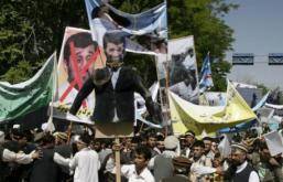 تظاهرات صدها تن در افغانستان بر علیه جمهوری اسلامی