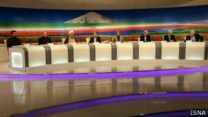 مناظره تلویزیونی انتخابات ایران به صحنه مناقشه بر سر برنامه اتمی تبدیل شد