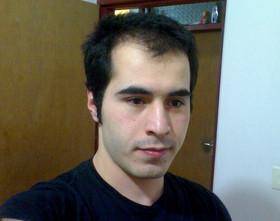 پاسخ دادستانی به اعتراض حسین رونقی به وضعیت بهداشتی: نهایتا در زندان می میری و همه چیز تمام می شود