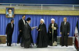 حسن روحانی به صورت رسمی رئیس جمهور ایران شد