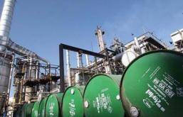 محرومیت ایران از دسترسی به نیمی از درآمد صادرات نفت